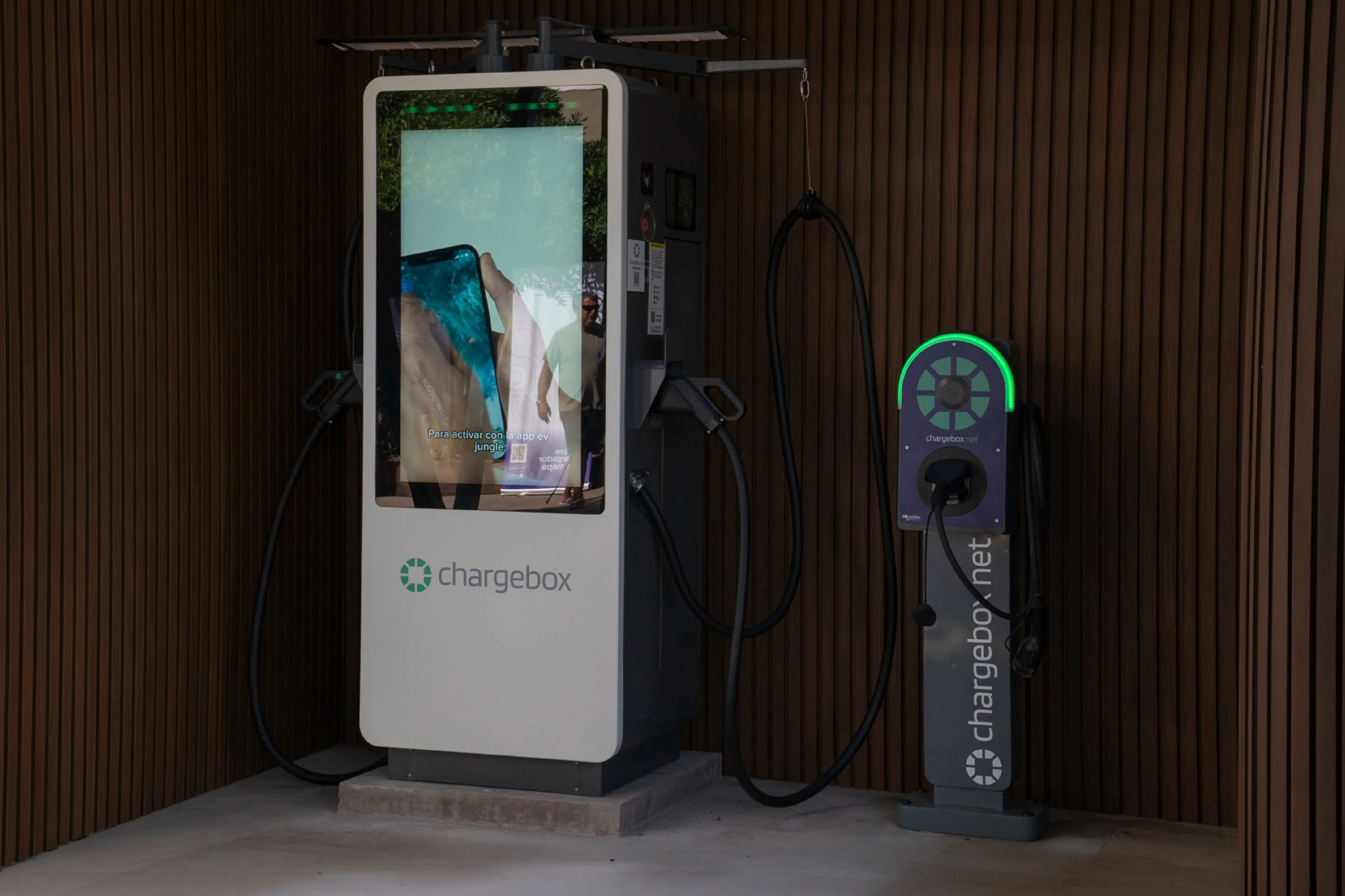 Baro Estudio Studio Branding Rebranding Logo Marca Brand Diseño Design Identidad Identity CHARGEBOX mobilidad electricmobility